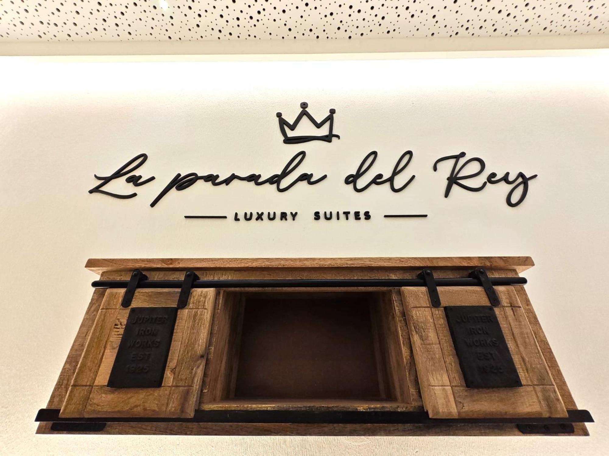 La Parada Del Rey - Luxury Suites 플라센시아 외부 사진