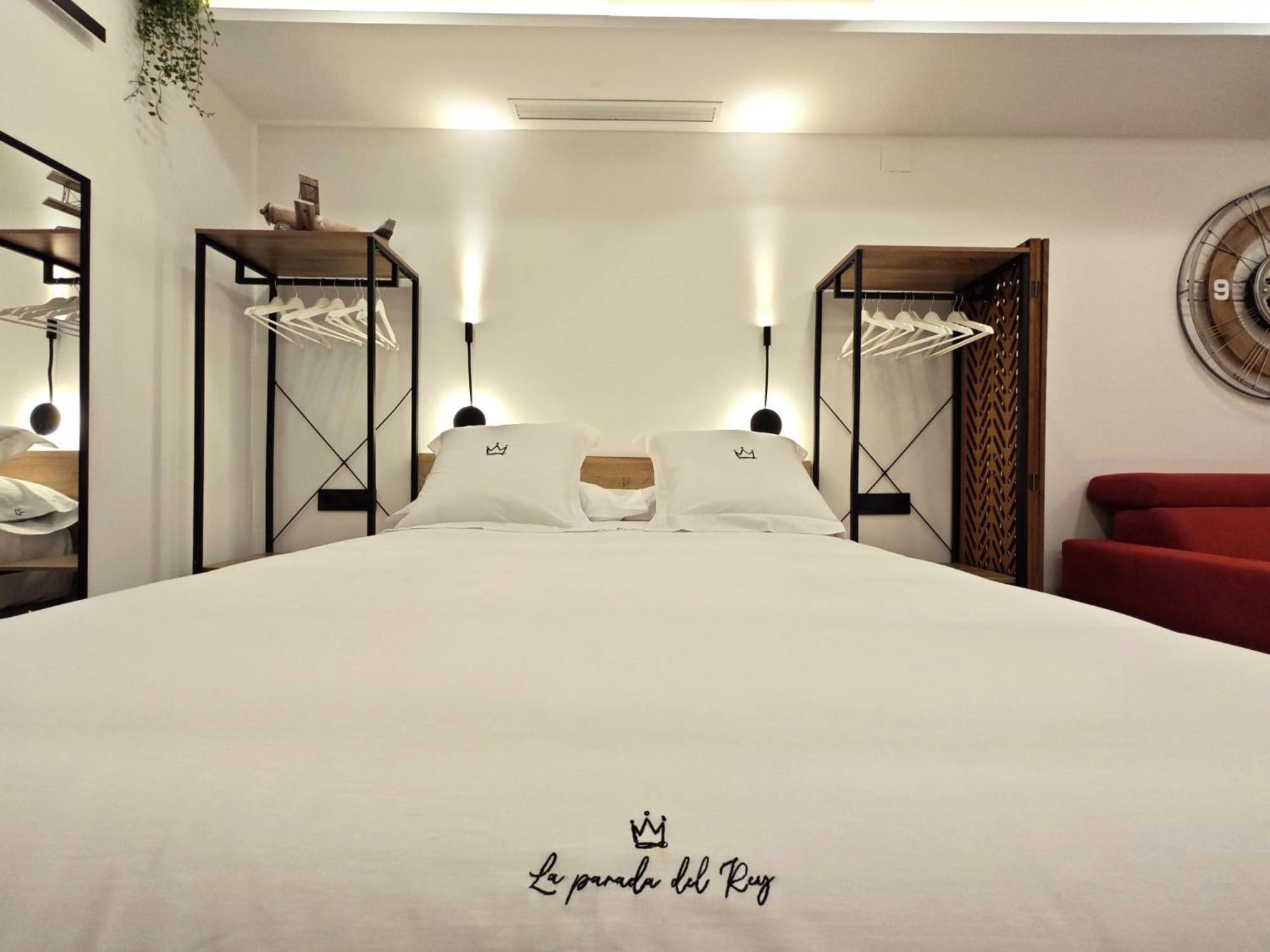 La Parada Del Rey - Luxury Suites 플라센시아 외부 사진