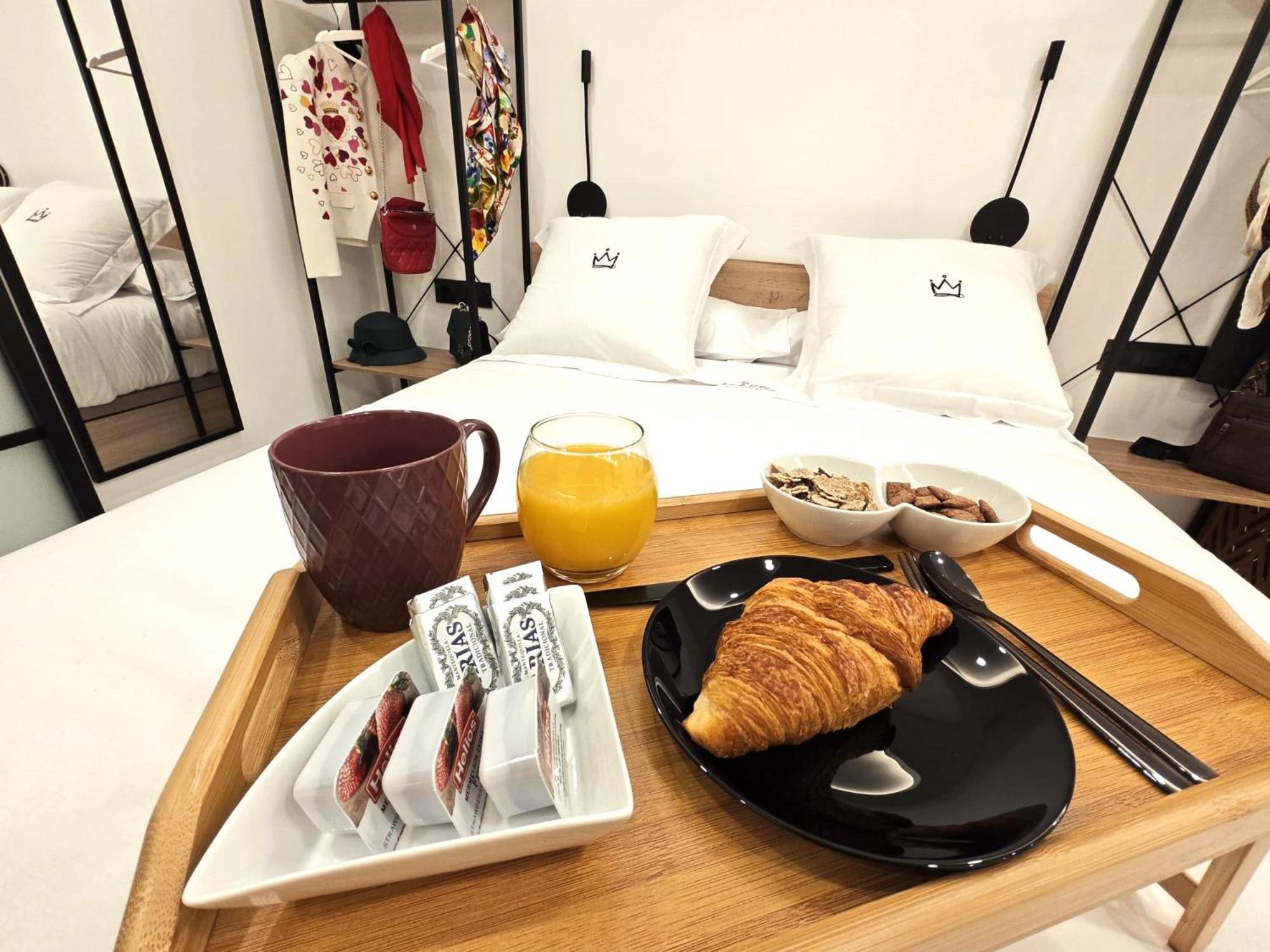 La Parada Del Rey - Luxury Suites 플라센시아 외부 사진